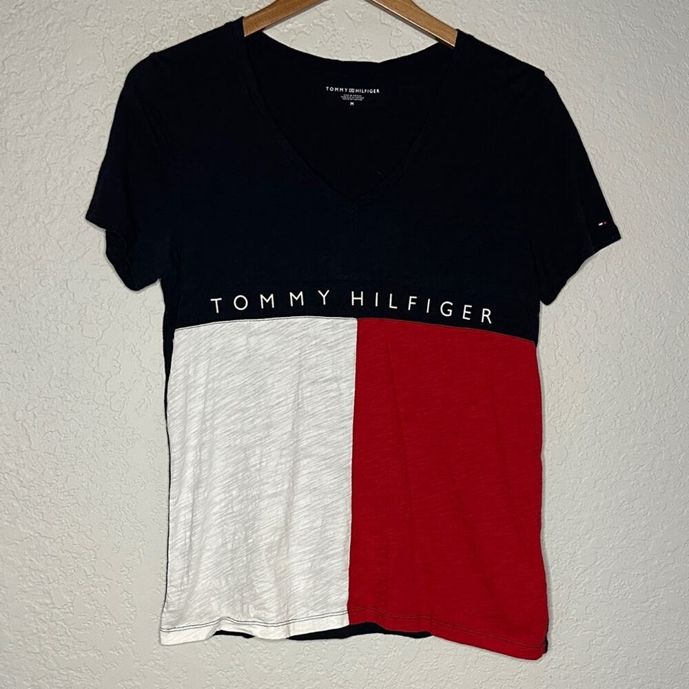 Tommy Hilfiger Logo T-Shirt 90s Colorblock Navy Blue Red White V neck Preppy